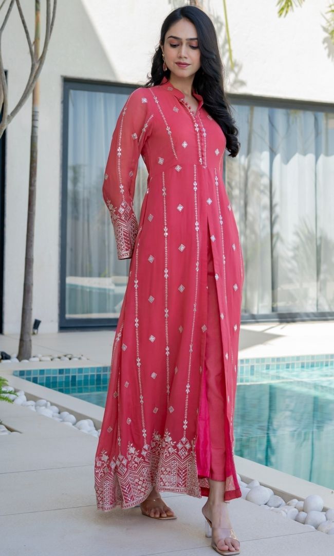 Eraya Pink Kurta Set