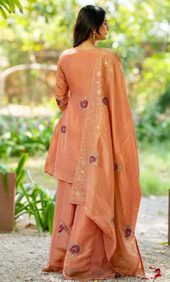 Gulrose Tissue Suit Set