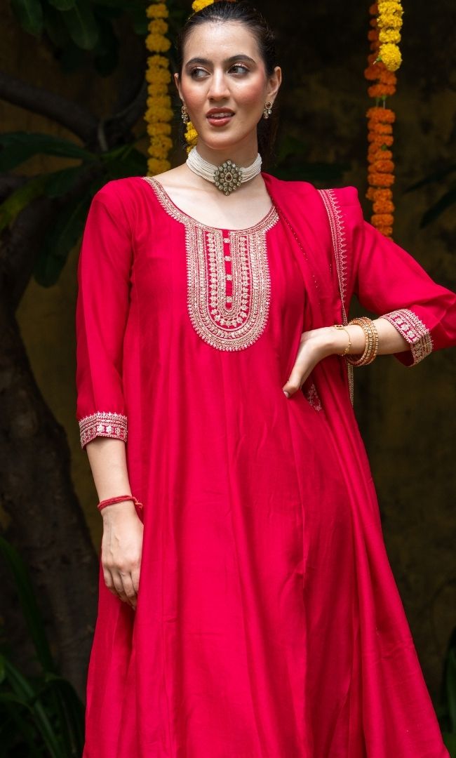 Rosveen Pink Suit Set