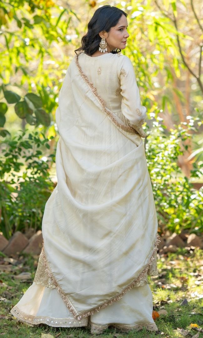 Riwaayat Ivory Tissue Angrakha Set