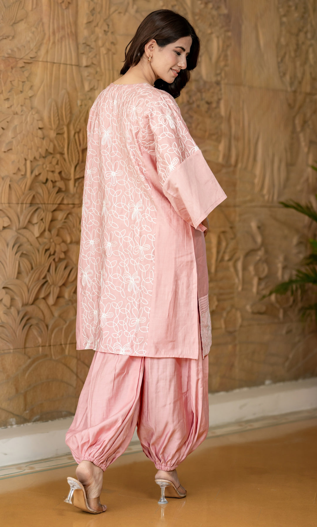 Rosy Dove Embroidered Kurta Co-ord Set