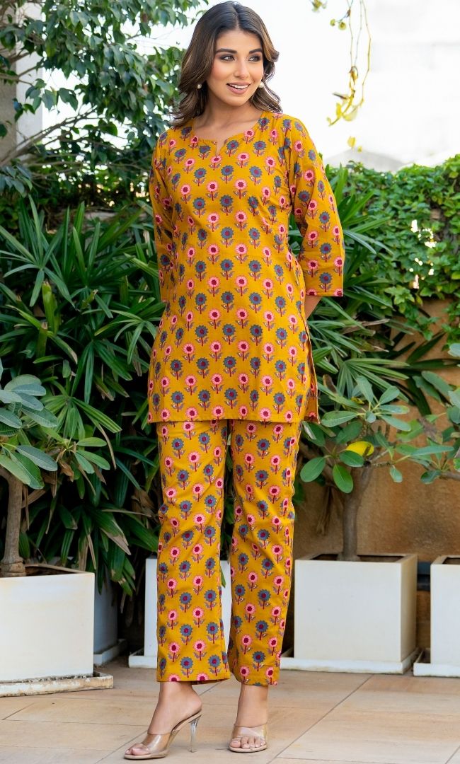 Yellow base daisy pop rozana set