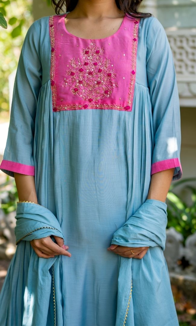 Naisha Chanderi Handwork Suit Set