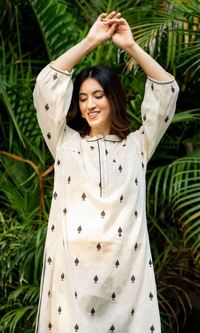 Pikes Spades Cotton Kurta Set