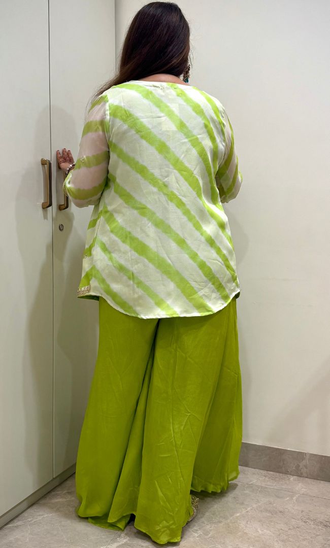 Saaz Green Leheriya Set