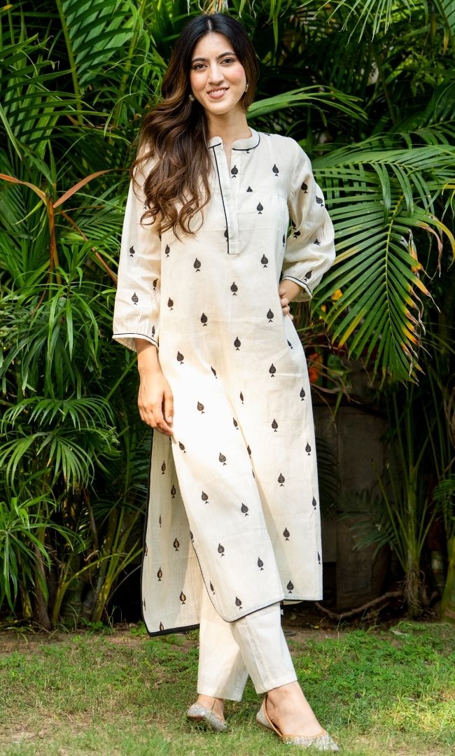 Pikes Spades Cotton Kurta Set