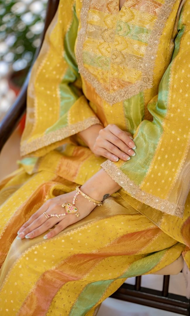 Meerab Yellow Farsi Set