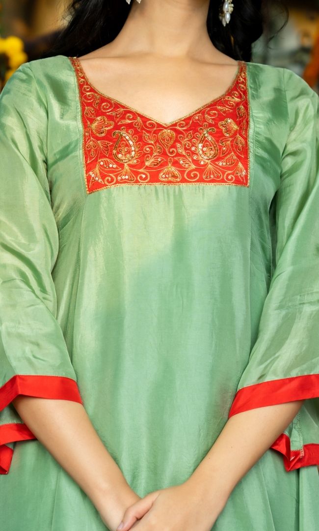 Jashn Green Kurta Set