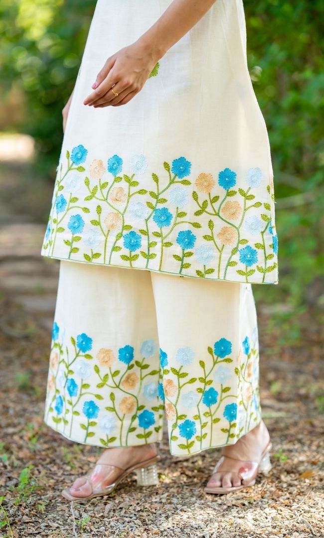 Siya Embroidered Cotton Kurta Set