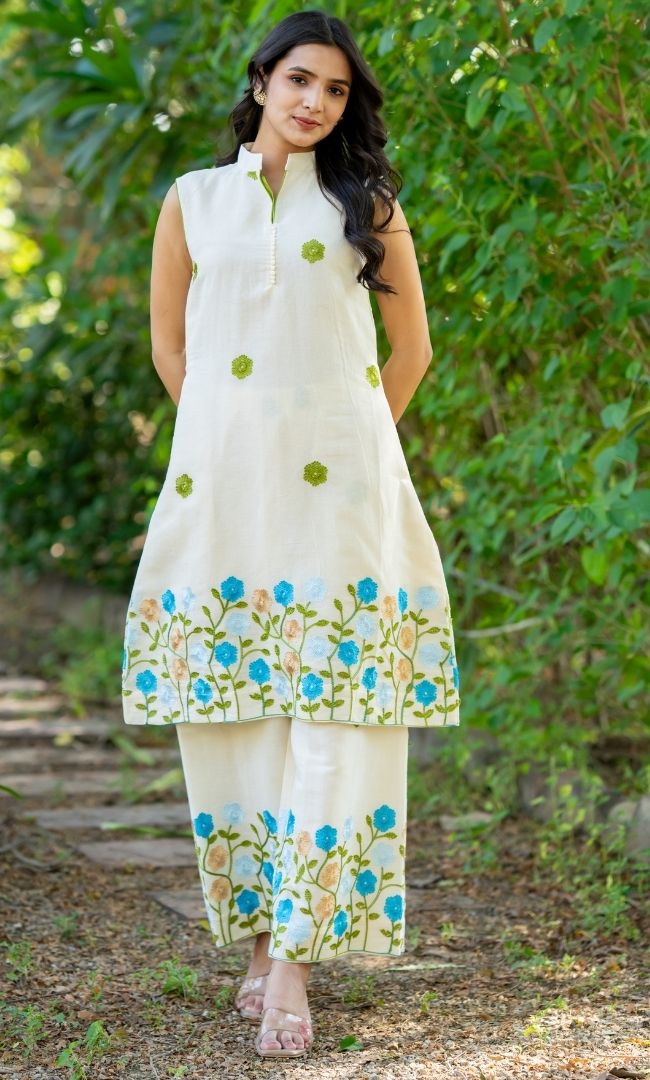 Siya Embroidered Cotton Kurta Set