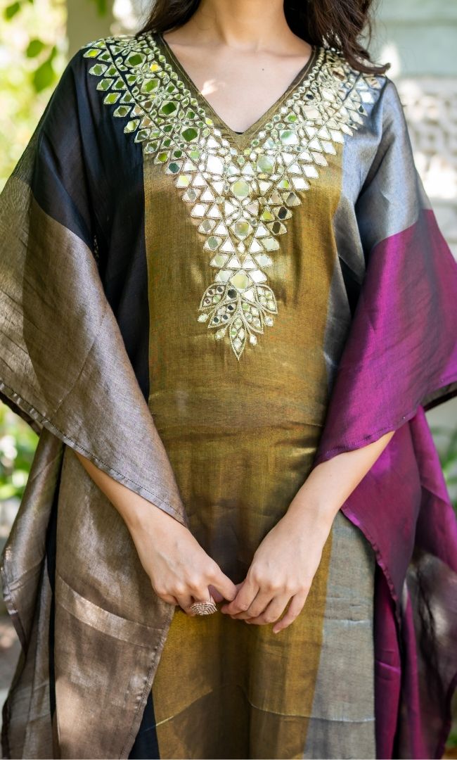 Zariya Sheen Black Kaftan Set