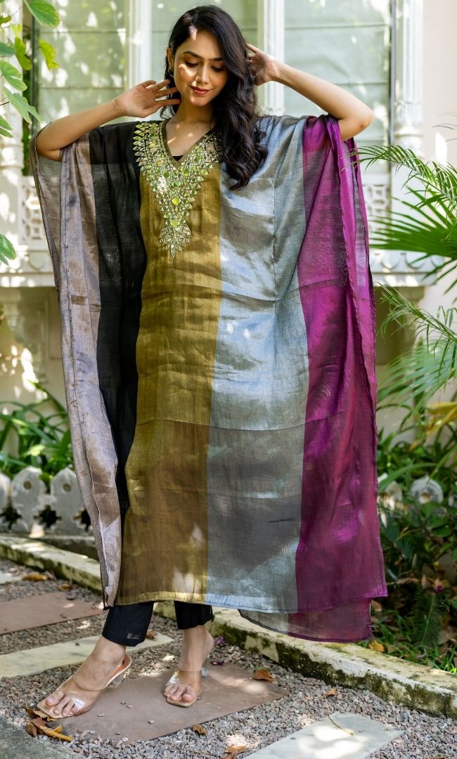 Zariya Sheen Black Kaftan Set