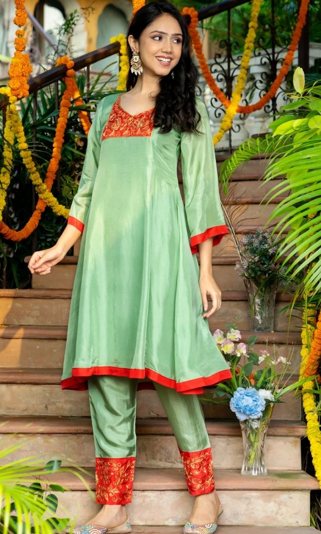 Jashn Green Kurta Set