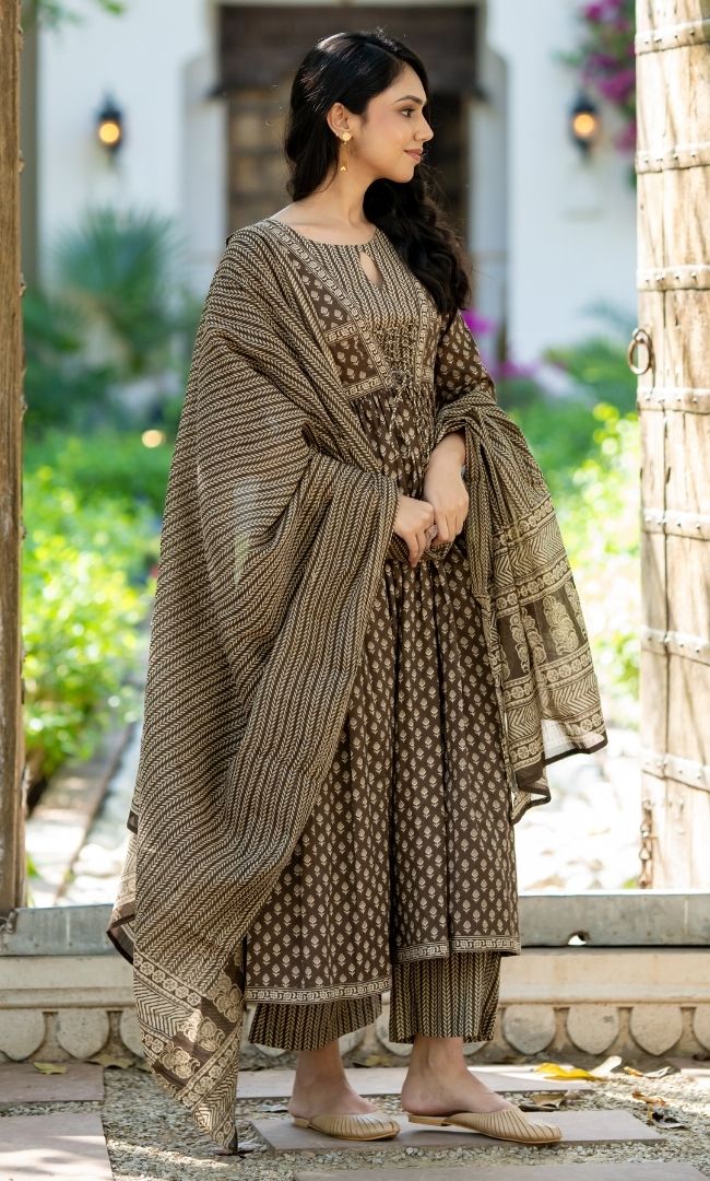 Booti Curl Anarkali Set