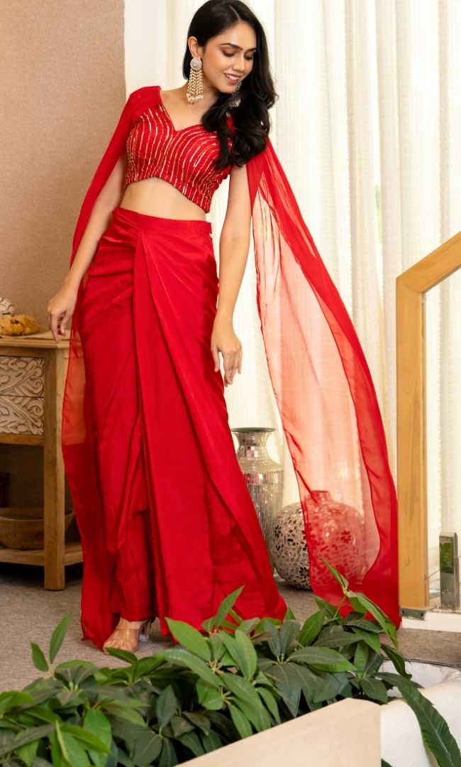 Poppy Tale Skirt Set