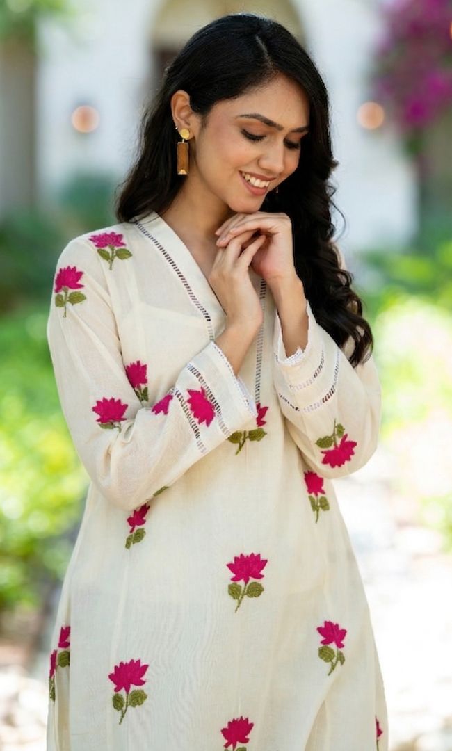 K-Vibe Red Lotus Kurta Co ord Set