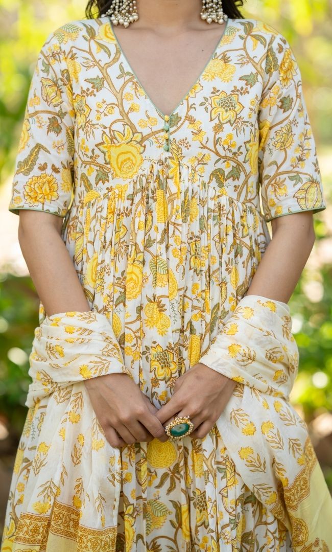 Bell Butta Aanarkali Set