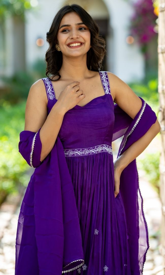 Begani Noor Anarkali Set