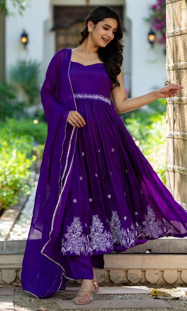 Begani Noor Anarkali Set