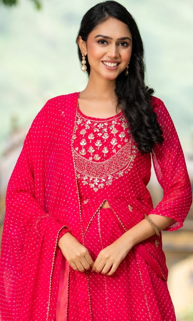 Sargam Pink Bandhani Lehenga Set