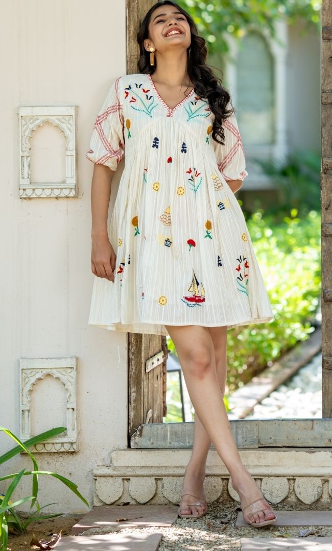 Valley White Cotton Dress
