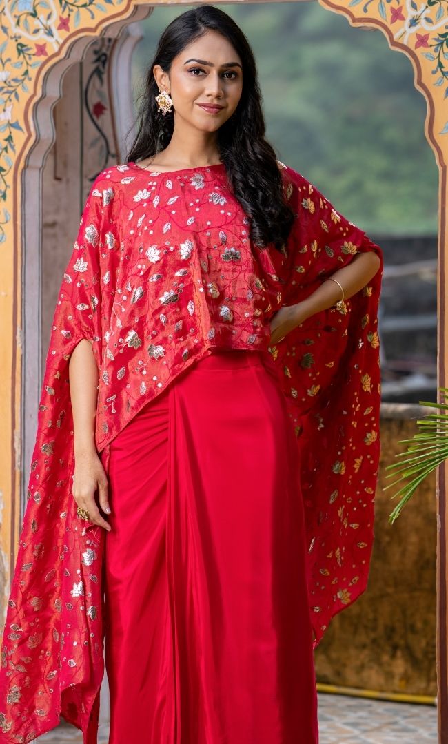 Sira Pink Skirt Cape Set