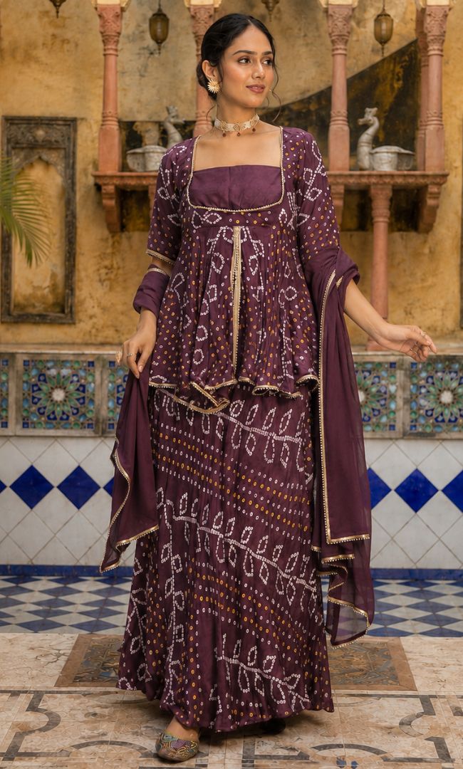 Mehrunisa Bandhej Skirt Set