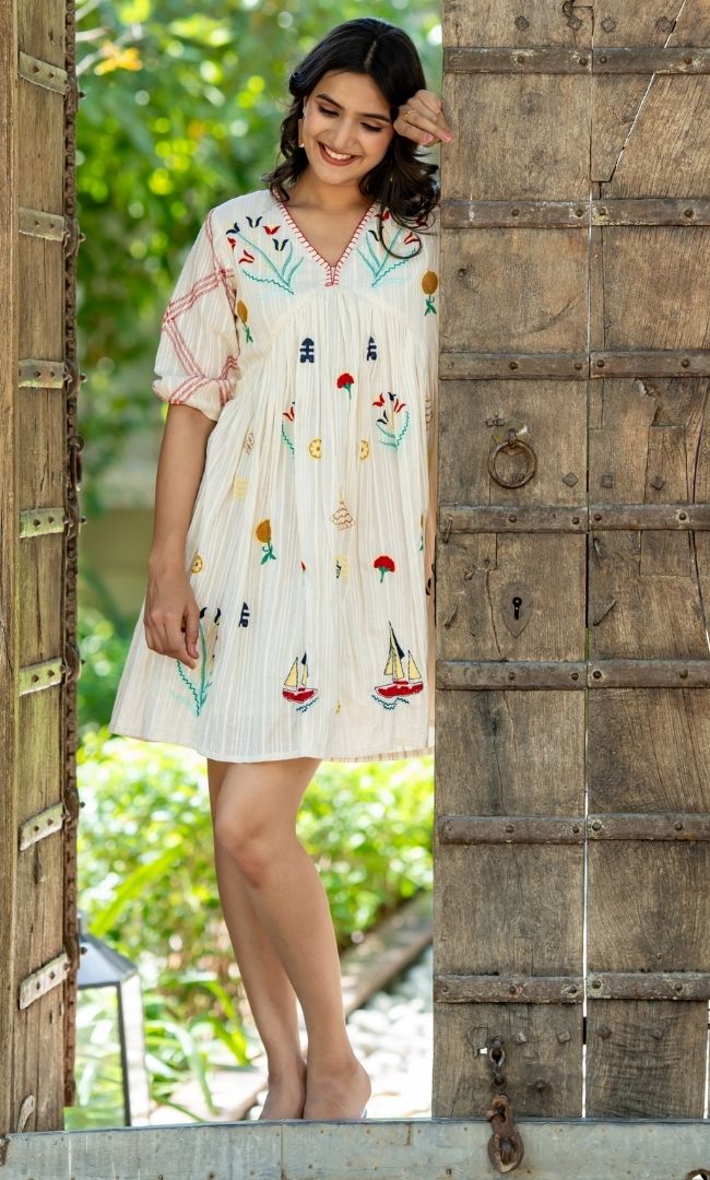 Valley White Cotton Dress