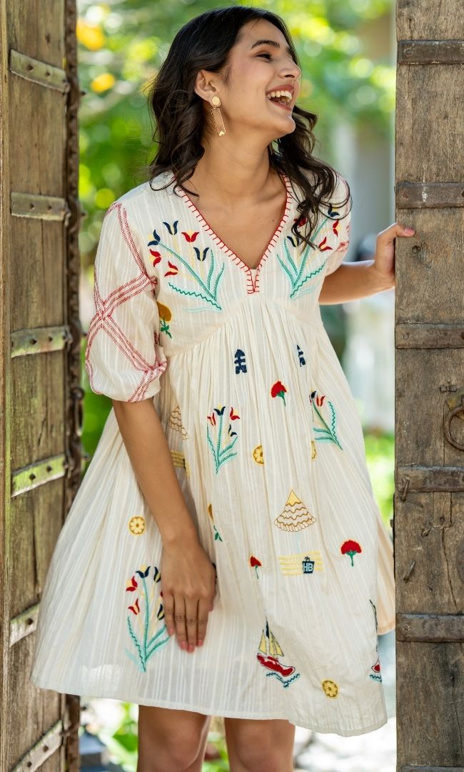 Valley White Cotton Dress