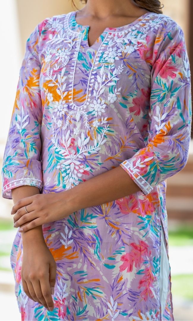 Lucknowi Chikankari Kurta With Schiffli Pants