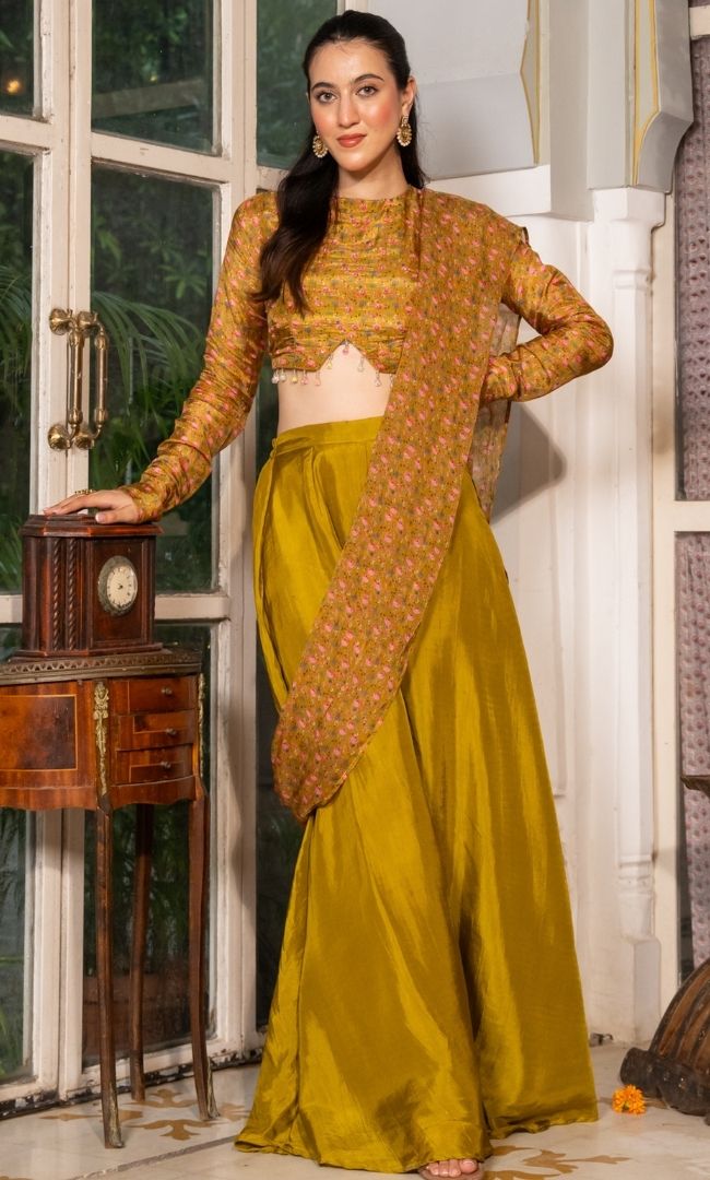 Sarsoni Pre Draped Saree