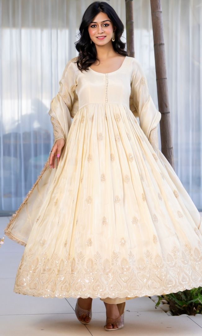Zar Baagh Anarkali Set