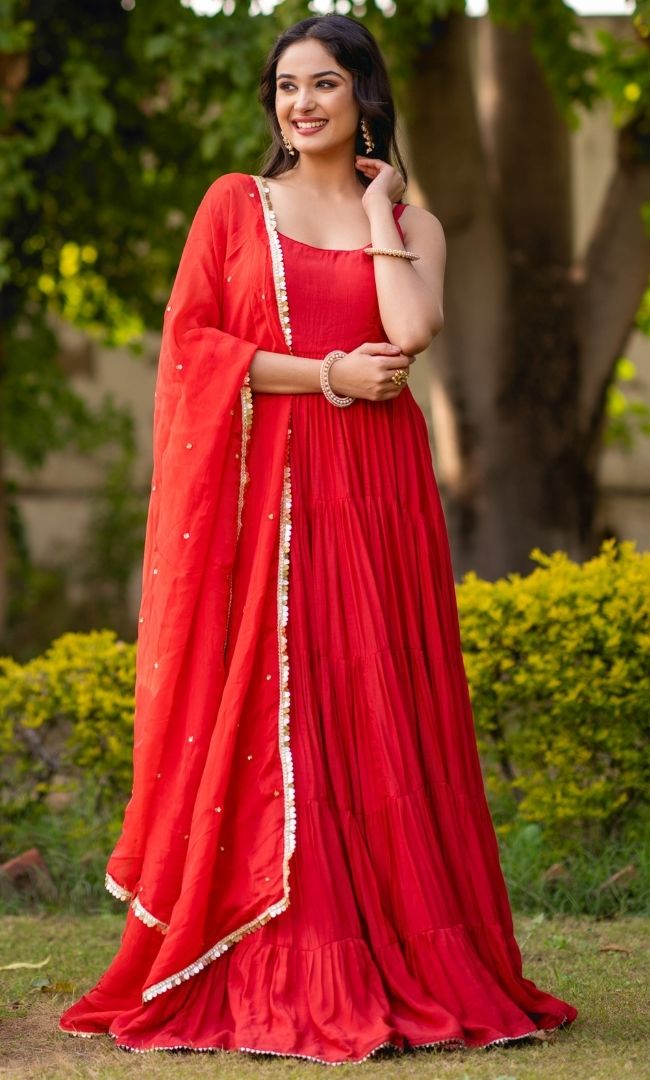 Red Tired Chic Set