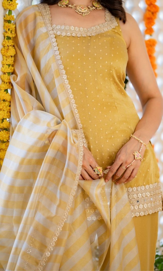 Zariya Yellow Suit Set
