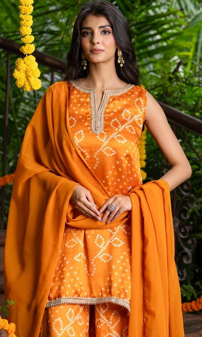Dawnlight Bandhej Suit Set