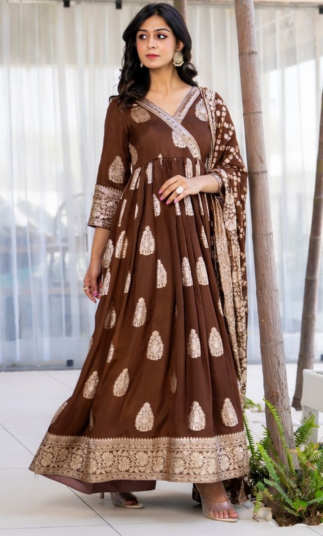 Shahi Angrakha Set