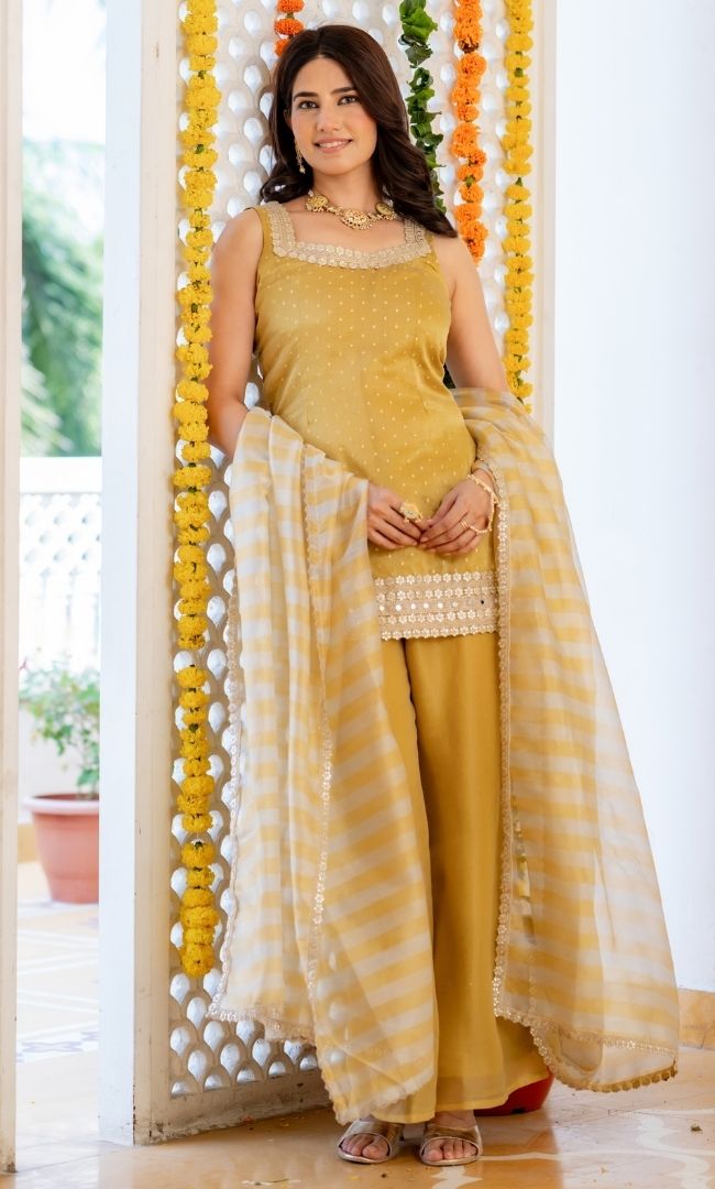 Zariya Yellow Suit Set