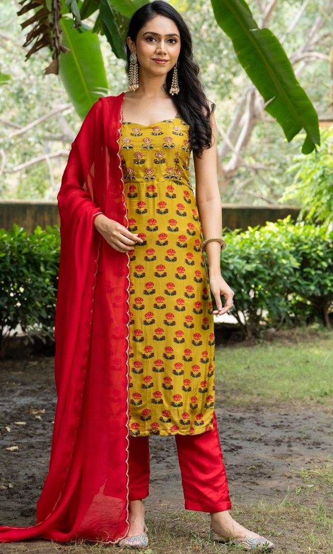 Harvika Green Suit Set