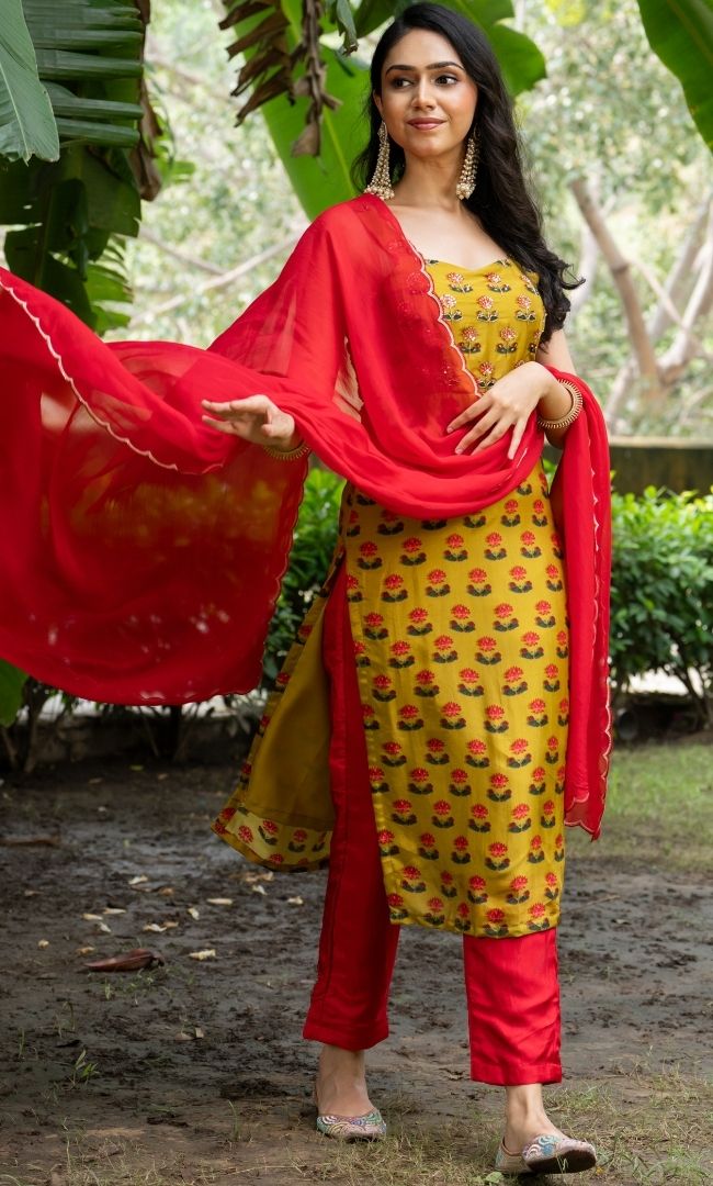Harvika Green Suit Set