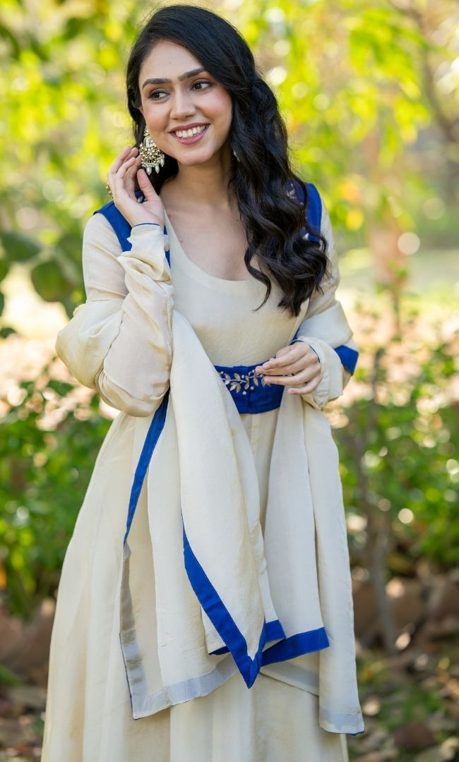 Neel Taskeen Anarkali Set