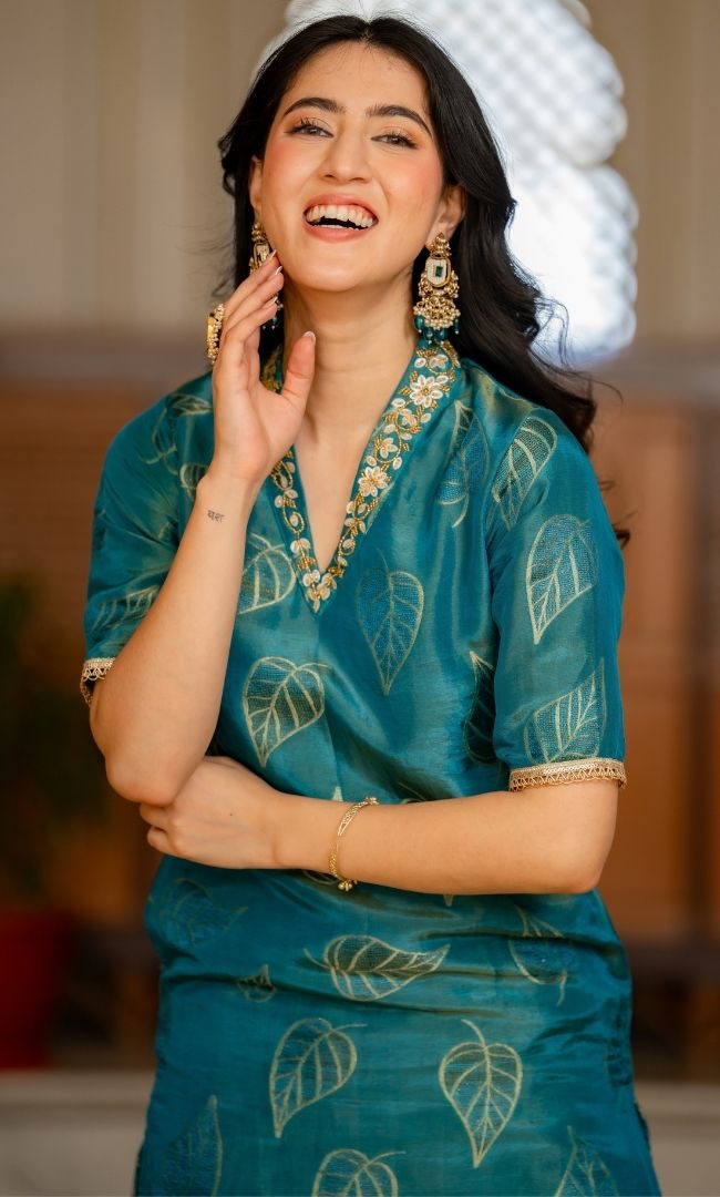 Aavya Firoza Kurta Co-ord Set