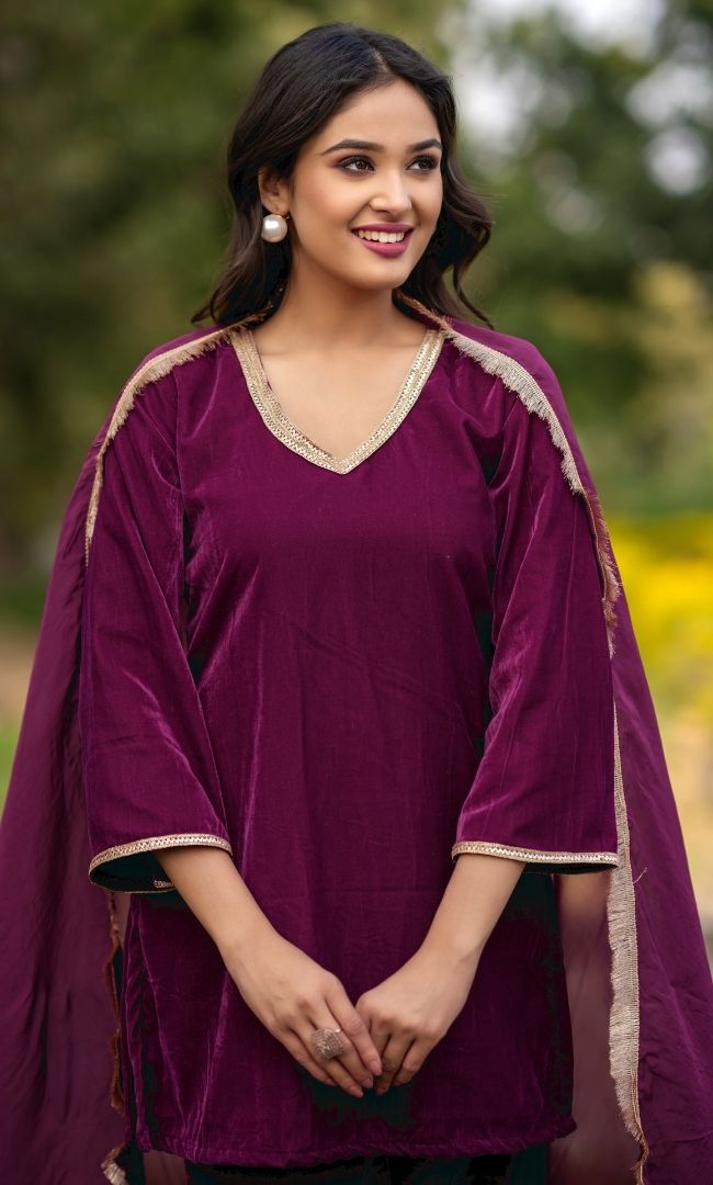 Vineyard Velvet Kurta Set