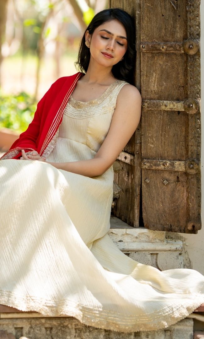 Naaz Ivory Tissue Anarkali Set