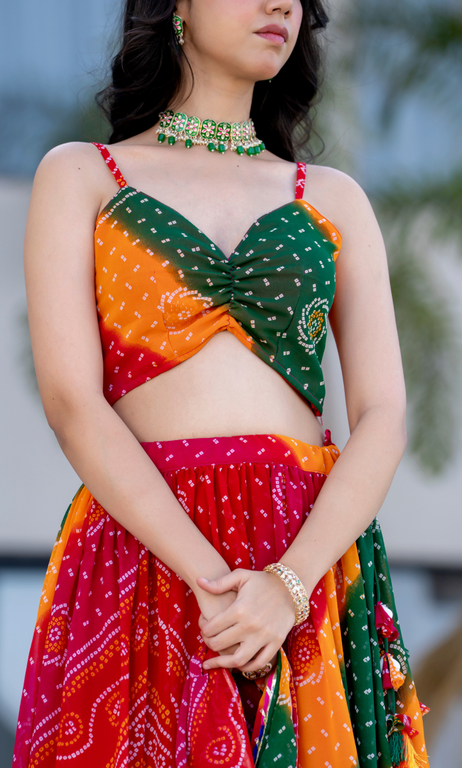 Gauravi Bandhej Lehenga