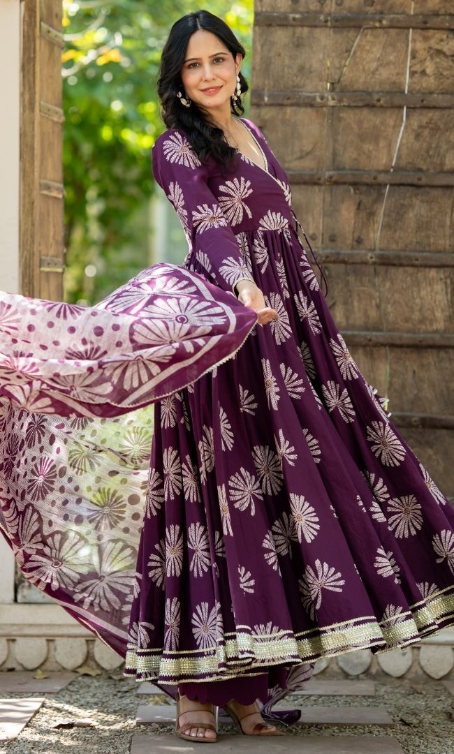 Lazy Daisy Angrakha Set