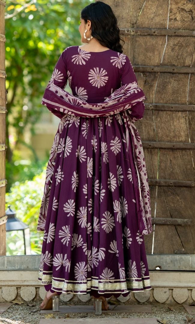 Lazy Daisy Angrakha Set