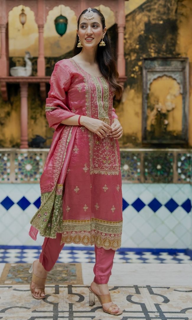 Fiza Pink Suit Set
