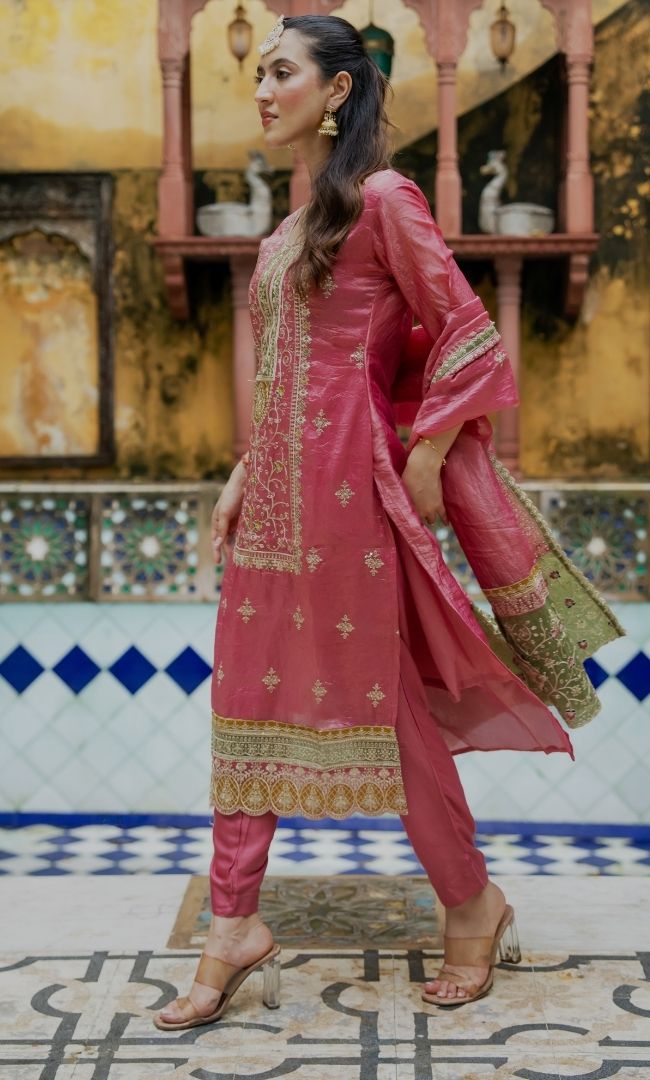 Fiza Pink Suit Set