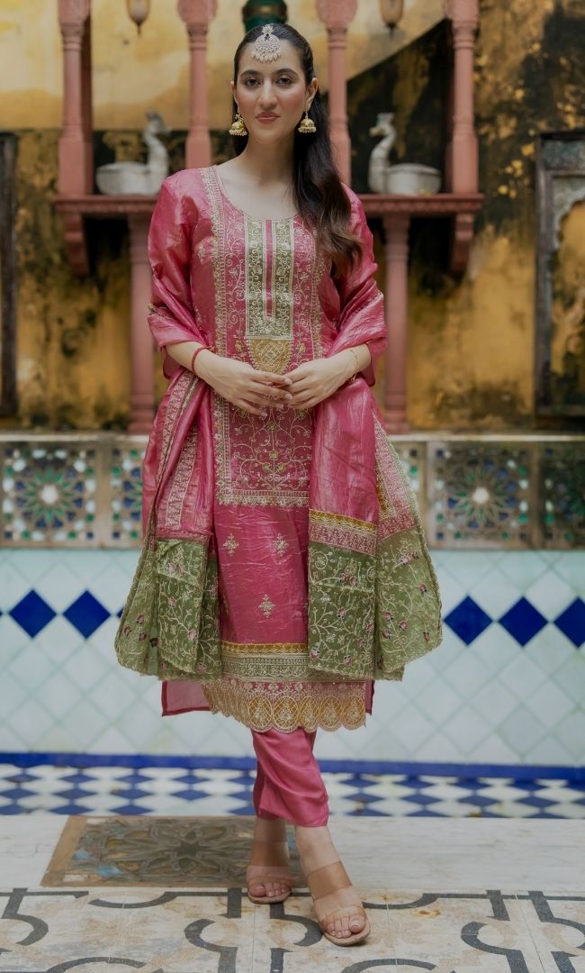 Fiza Pink Suit Set
