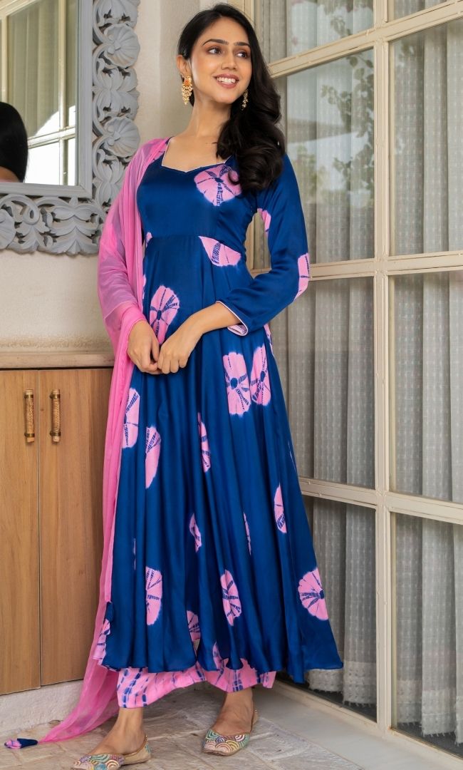 Neel Tara Anarkali Set
